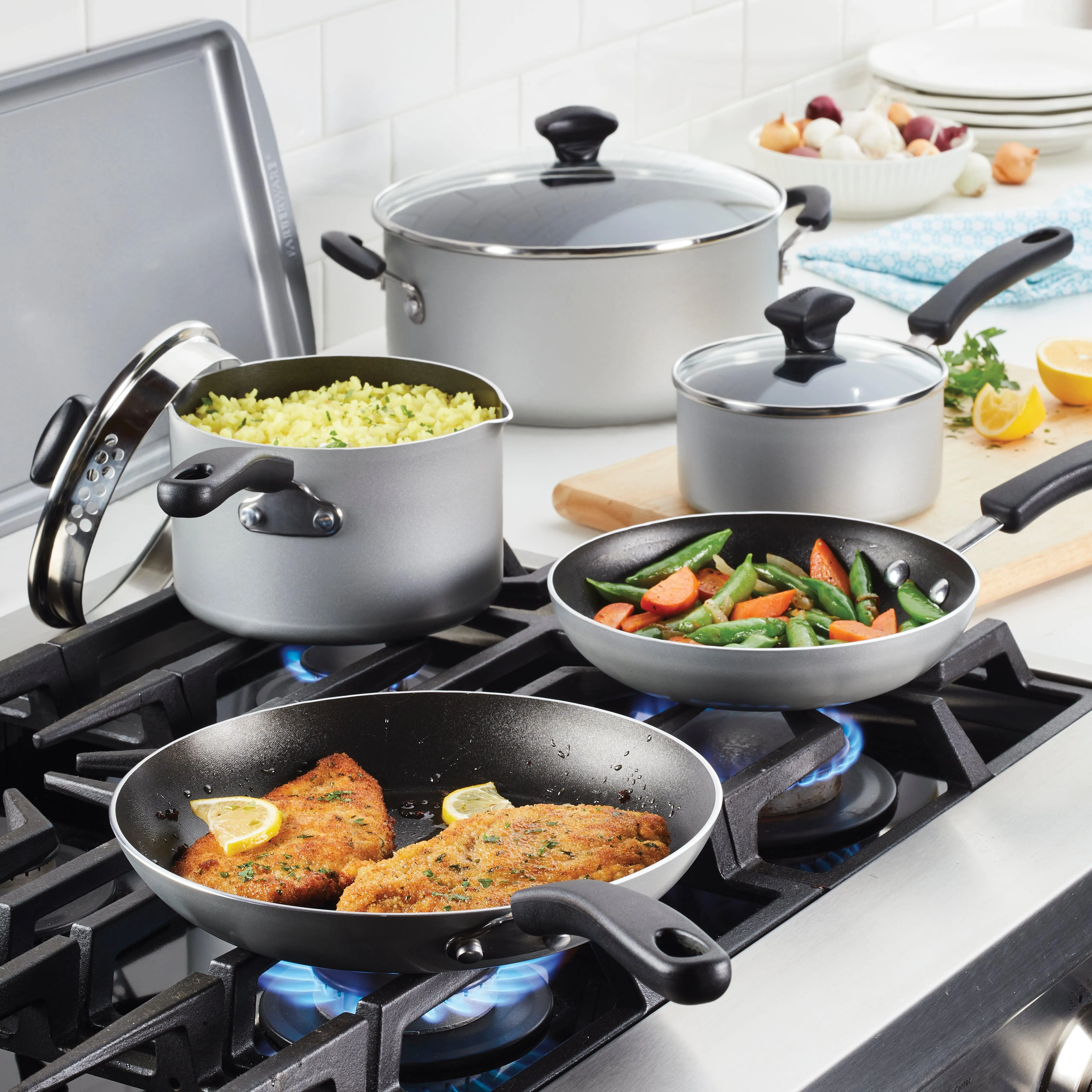 Cookstart Covered Straining Saucepan