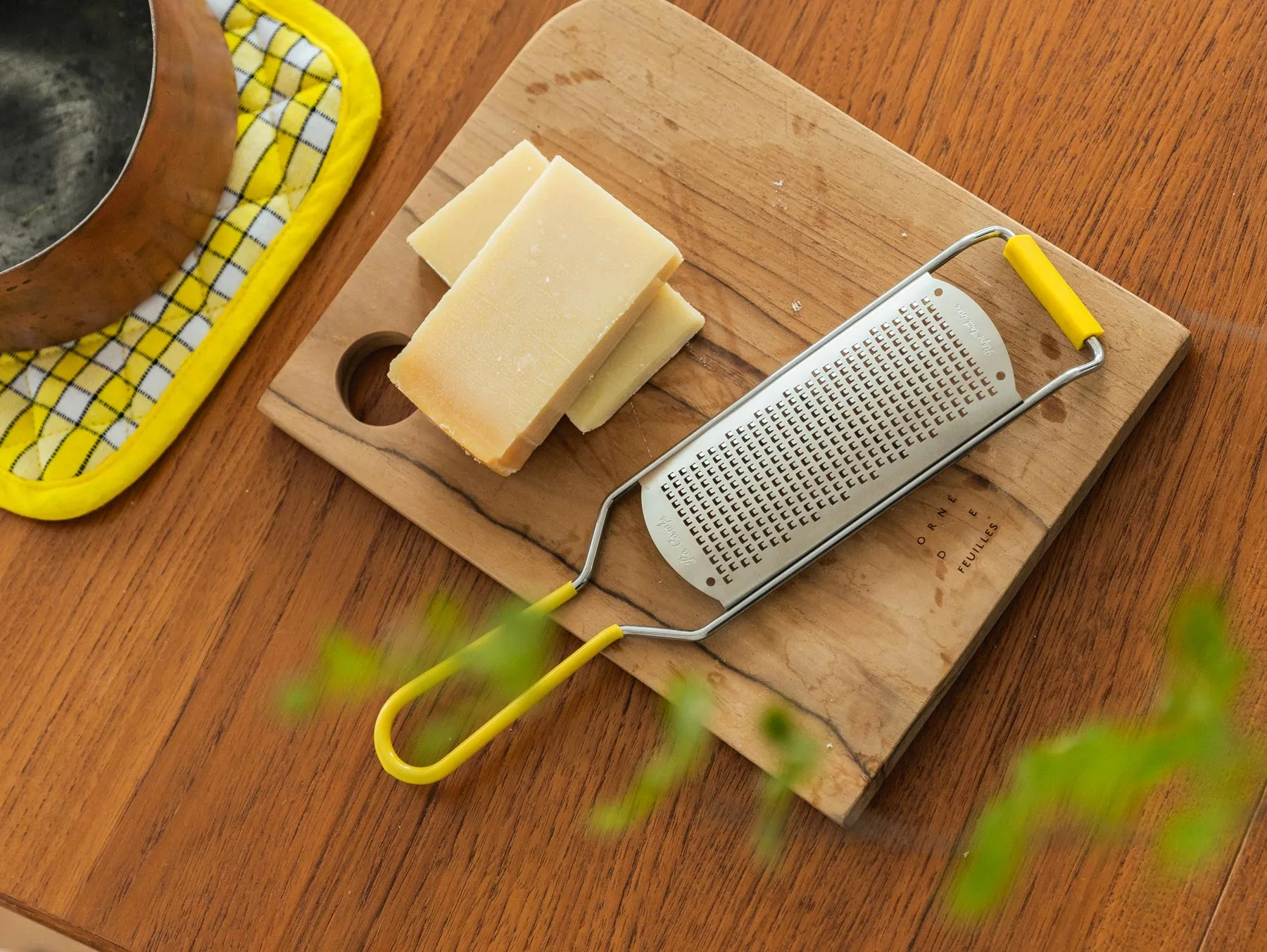 La Carafe KITCHEN GRATER（おろし器）