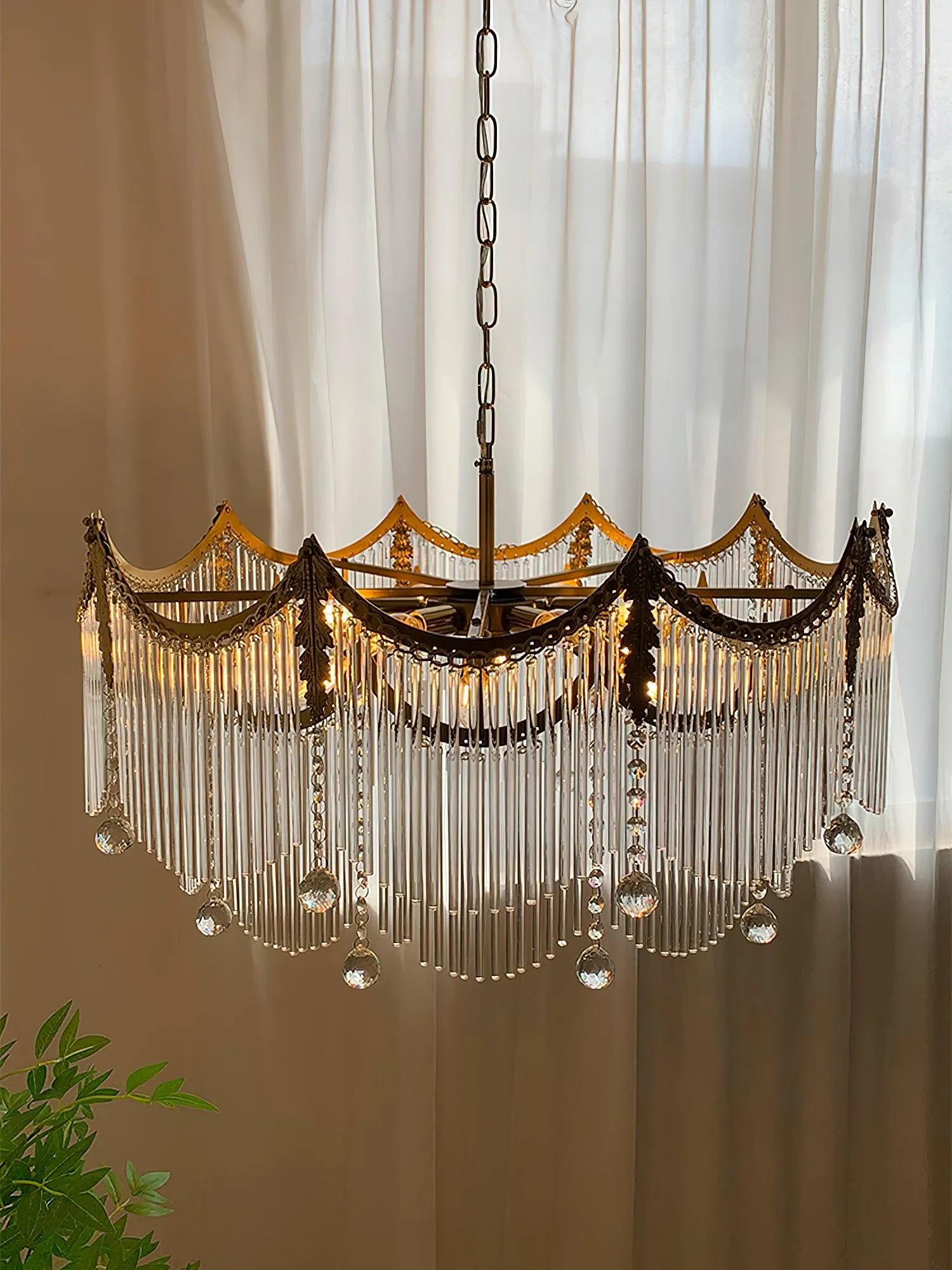 Vacarro Chandelier